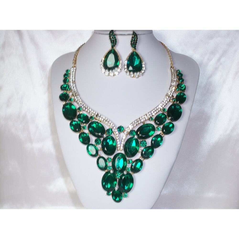 Green rhinestone necklace set, wedding MOB bridal necklace prom party necklace